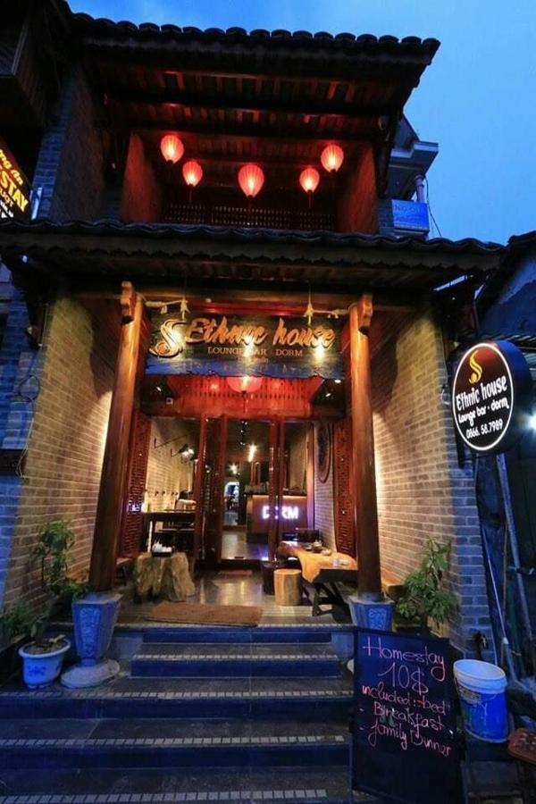 Ethnic House Lounge Bar & Hostel Dong Van  Exteriér fotografie
